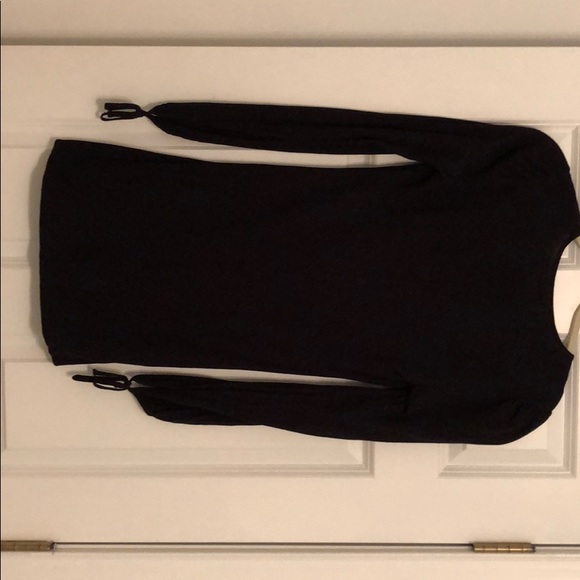 Kendall and Kylie black dress - Picture 3 of 5